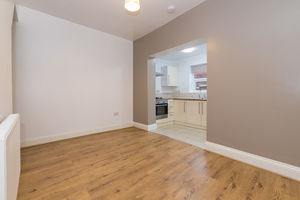 DINING- click for photo gallery